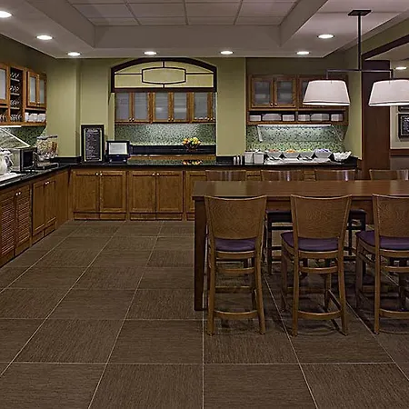 Hyatt Place Charlotte Airport/Lake Pointe 